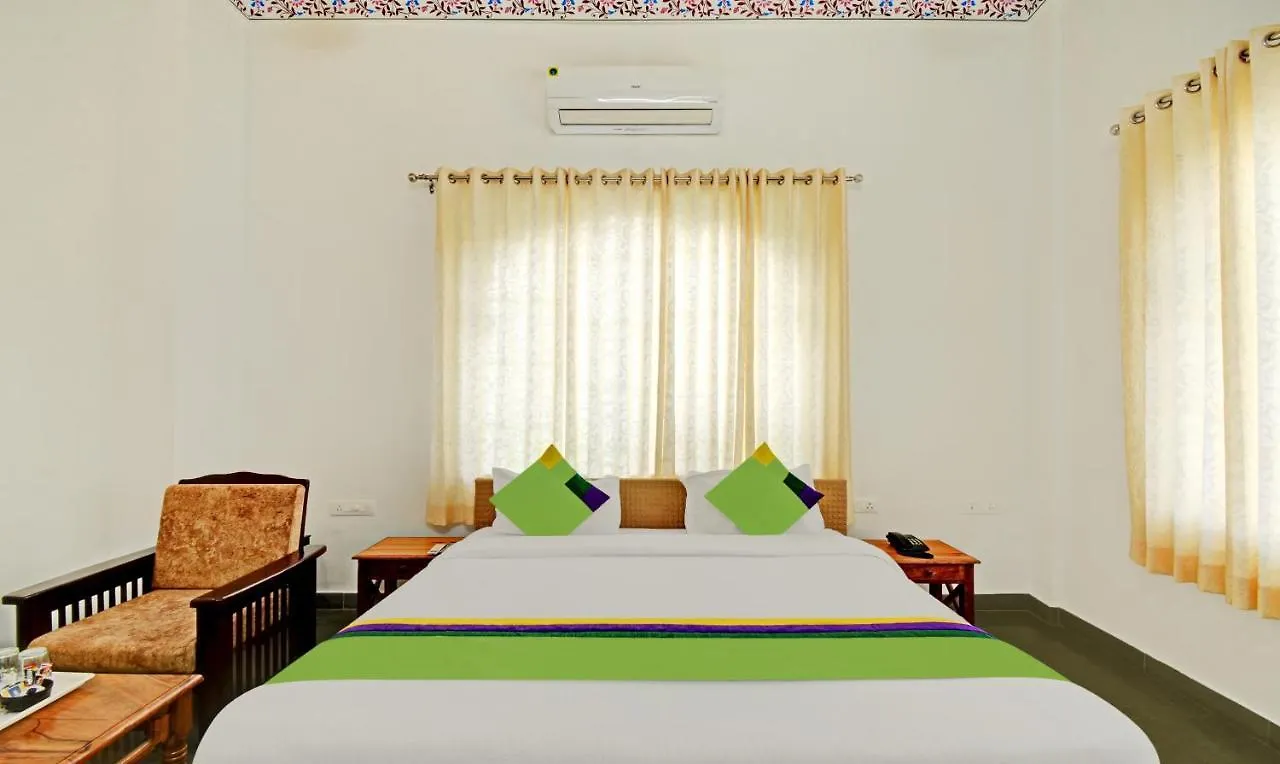 ***  Treebo Khakhri Haveli Hotel Udaipur India