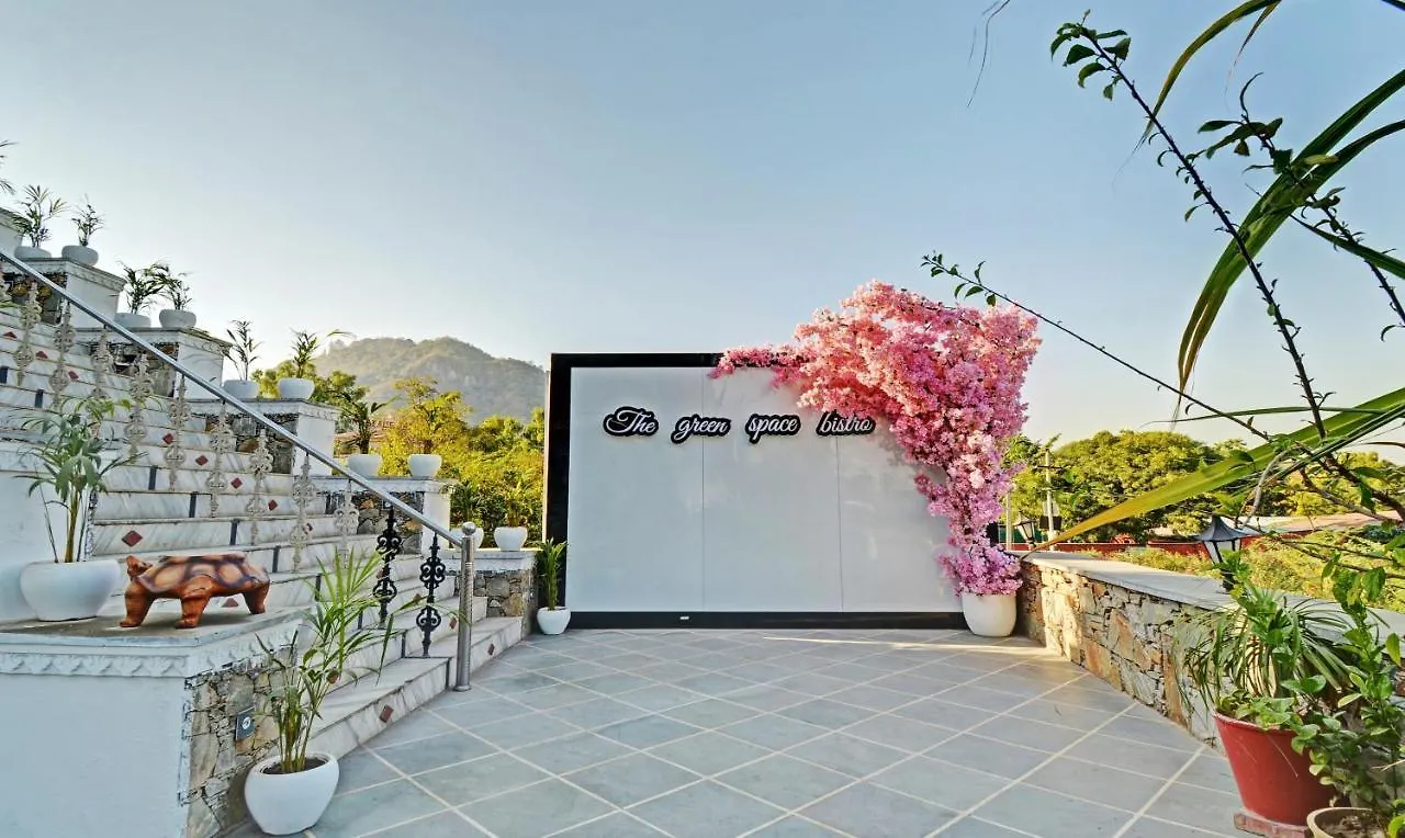 Treebo Khakhri Haveli Hotel Udaipur India